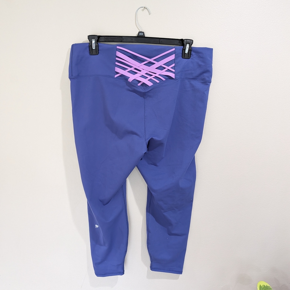Fabletics Women's Purple Athletic Cropped Leggings with Pink Waist Detail